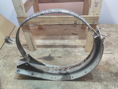 Kenworth T660 Left Fuel Tank Strap / Bracket