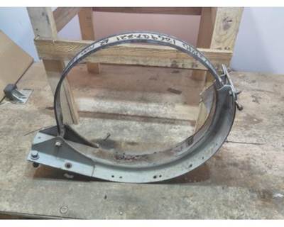 Kenworth T660 Right Fuel Tank Strap / Bracket