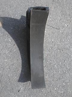 Kenworth T680 Fuel Tank Strap / Bracket