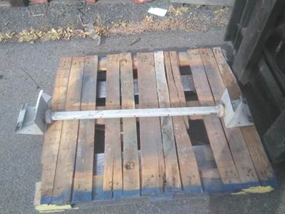 Kenworth T680 Fuel Tank Strap / Bracket