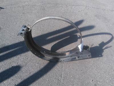 Kenworth T680 Fuel Tank Strap / Bracket