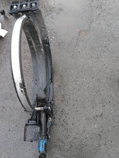 Kenworth T680 Right Fuel Tank Strap / Bracket