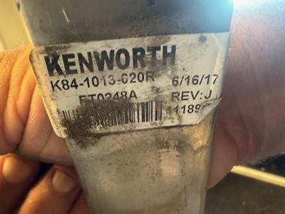 Kenworth T680 Fuel Tank Strap / Bracket