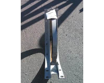 Kenworth T680 Fuel Tank Strap / Bracket