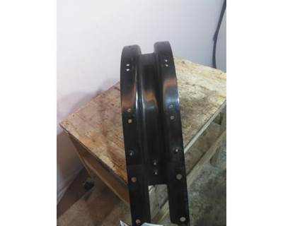 Kenworth T680 Fuel Tank Strap / Bracket