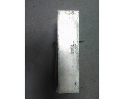 Kenworth T680 Fuel Tank Strap / Bracket