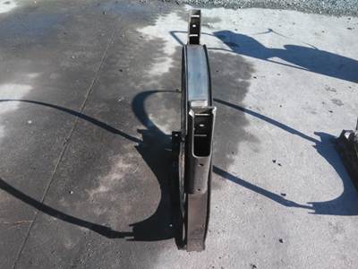 Mack Pinnacle CXU612 Fuel Tank Strap / Bracket for a Mack CXU612