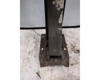 Peterbilt 365 Fuel Tank Strap / Bracket