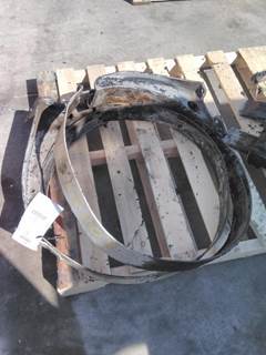 Peterbilt 377 Fuel Tank Strap / Bracket