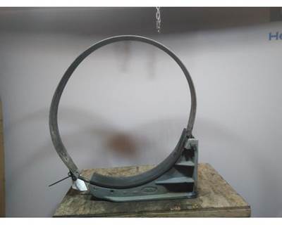 Peterbilt 386 Left Fuel Tank Strap / Bracket