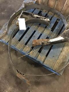 Peterbilt 387 Fuel Tank Strap / Bracket