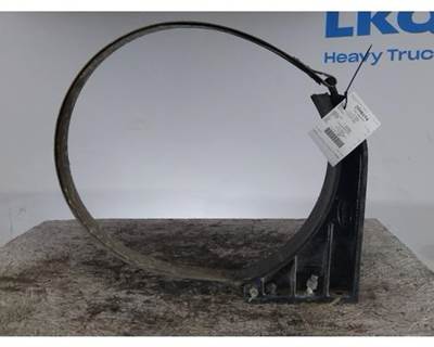 Peterbilt 389 Left Fuel Tank Strap / Bracket