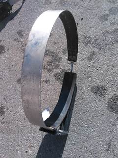 Peterbilt 579 Fuel Tank Strap / Bracket