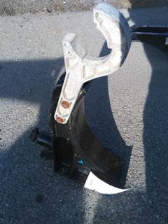 Peterbilt 579 Right Fuel Tank Strap / Bracket