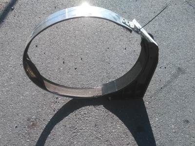 Peterbilt 579 Fuel Tank Strap / Bracket