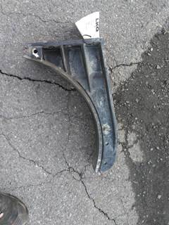 Peterbilt 579 Fuel Tank Strap / Bracket