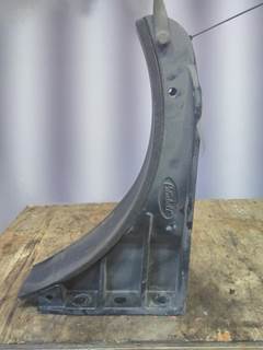 Peterbilt 579 Fuel Tank Strap / Bracket