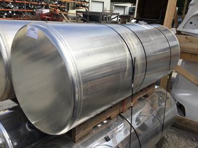 Freightliner CASCADIA 125 2008-2020 Right Fuel Tank for a Alum Cylinder 115-124 GALLON