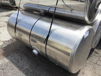Freightliner CASCADIA 125 2008-2020 Right Fuel Tank for a Alum Cylinder 115-124 GALLON
