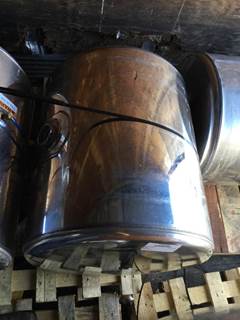 Freightliner CASCADIA 125 2008-2020 Left Fuel Tank for a Alum Cylinder 55-64 GALLON