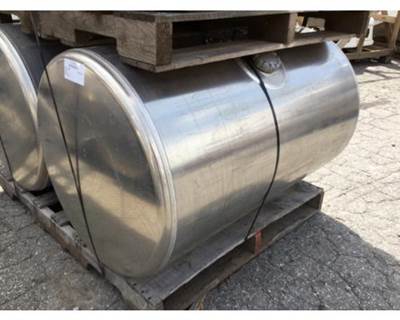 Freightliner FLD120 Left Fuel Tank for a Alum Cylinder 95-104 GALLON