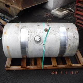 Western Star Right Fuel Tank for a Alum Cylinder 95-104 GALLON