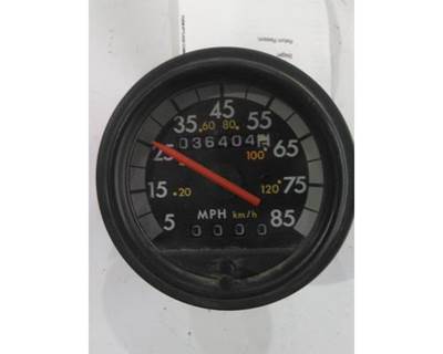 Used 1996 Freightliner FLD112 Speedometer with Trip, Part # A22-38902-000