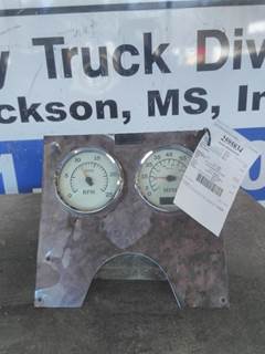 International 9200i Gauge