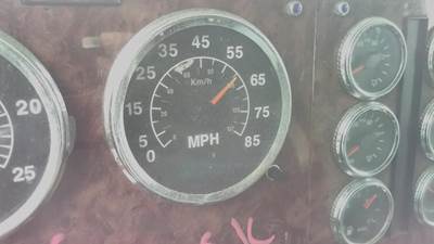 International 9400i Gauge