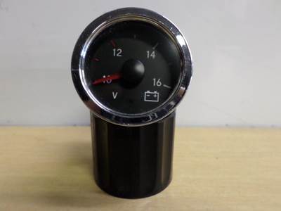 International LT Gauge