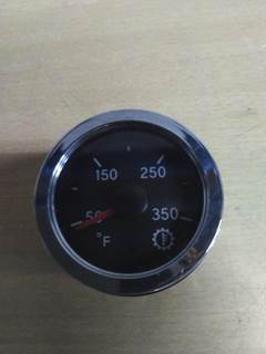 International LT Gauge