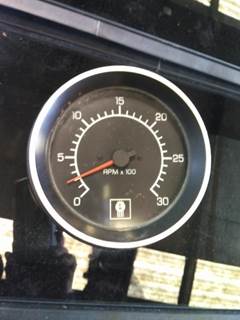 Kenworth T800 Gauge, Part # Q43-1020-3