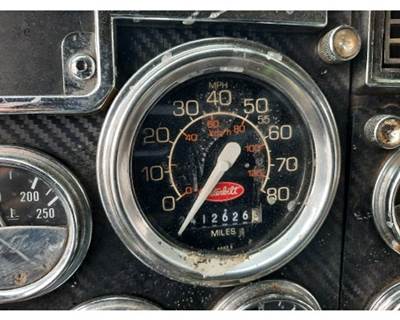 Used 1998 Peterbilt 379 Speedometer Gauge
