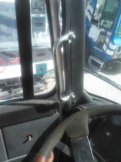Autocar ACXXPEDITOR Left Grab Handle