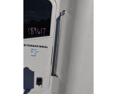 International 9200i Left Grab Handle