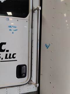 Kenworth T660 Left Grab Handle