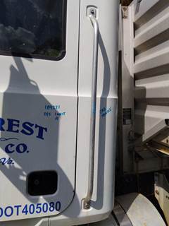 Mack Pinnacle CHU613 Left Grab Handle for a Mack CHU613