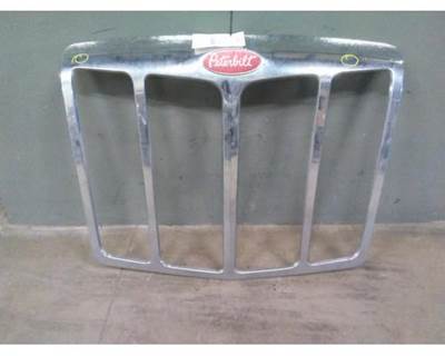 2017 Peterbilt 579 Chrome Plastic Grille