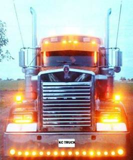 Kenworth W900 Grille
