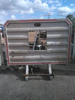 International 9900i Headache Rack