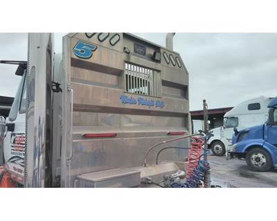 International LoneStar Headache Rack