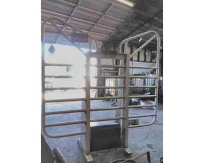 Peterbilt 378 Headache Rack