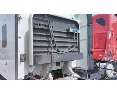 Peterbilt 579 Headache Rack