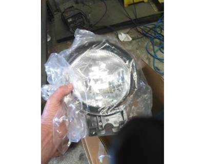 Freightliner CENTURY 120 1996-2004 Headlight Assembly