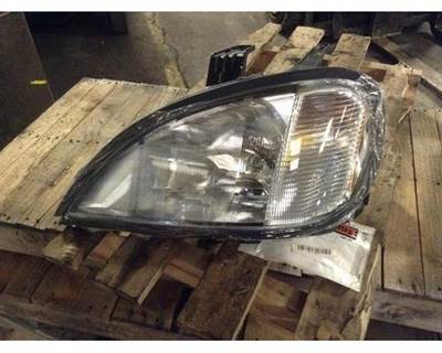 Freightliner Left Headlight Assembly for a Freightliner COLUMBIA 120 1996-2004