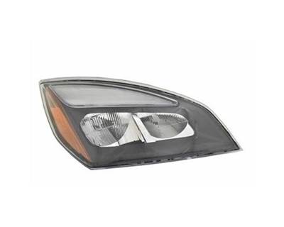 Freightliner Cascadia Right Headlight Assembly for a Freightliner CASCADIA 2018-2025