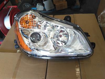Kenworth T680 2013-2022 Right Headlight Assembly