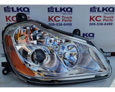 Kenworth T680 Right Headlight Assembly for a Kenworth T680 2013-2022
