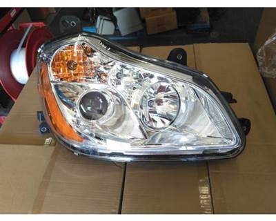 Kenworth T680 Right Headlight Assembly for a Kenworth T680 2013-2022