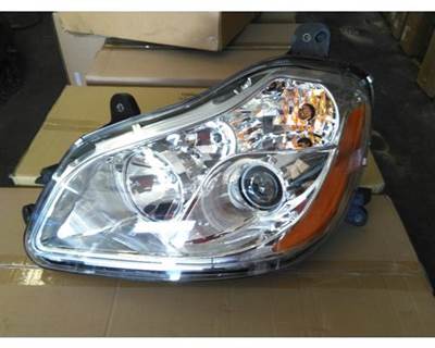 Kenworth T680 Left Headlight Assembly for a Kenworth T680 2013-2022